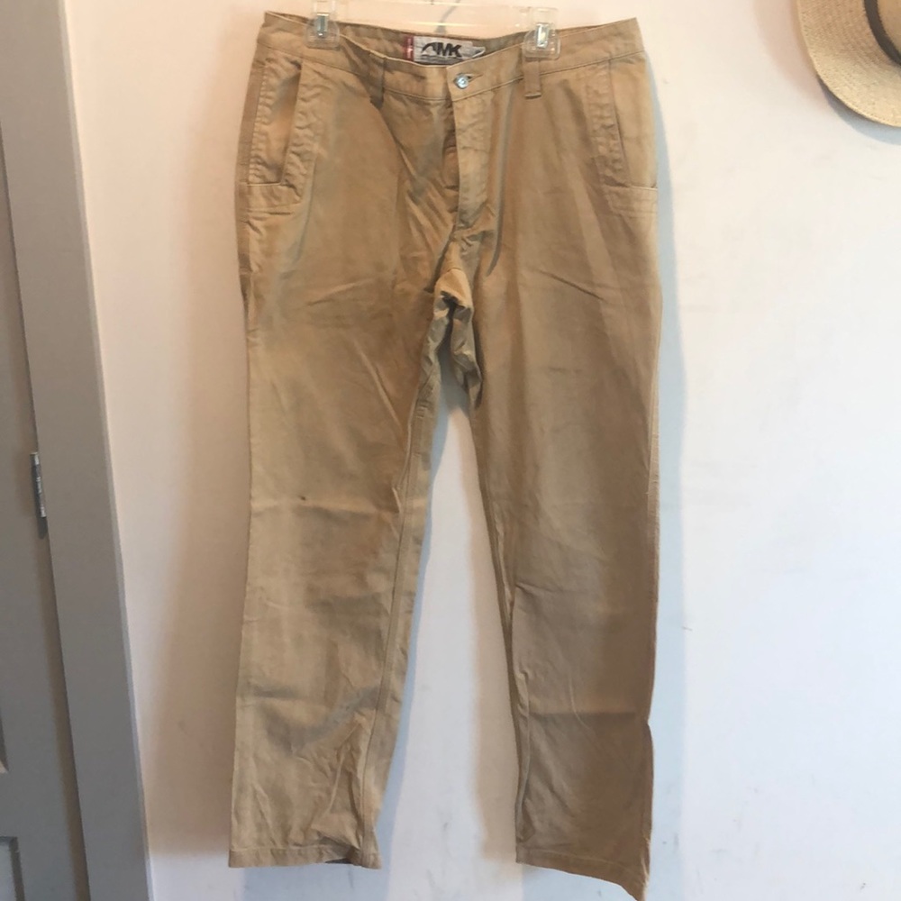 Mountain khaki broadway fit